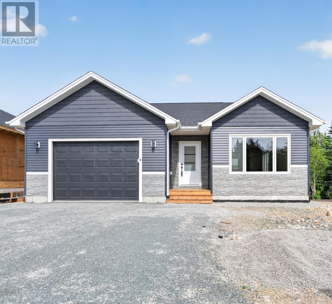 Property Photo: 9 Fencer Place NL A1X 0M4