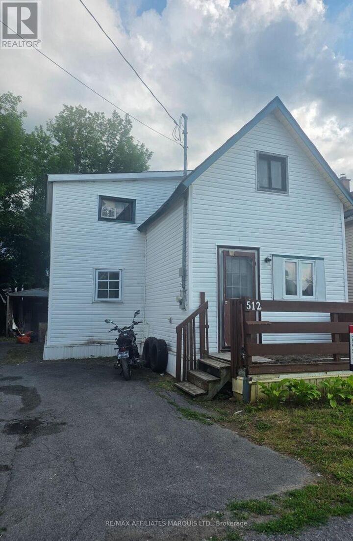 Property Photo: 512 First Street West ON K6J 1E1