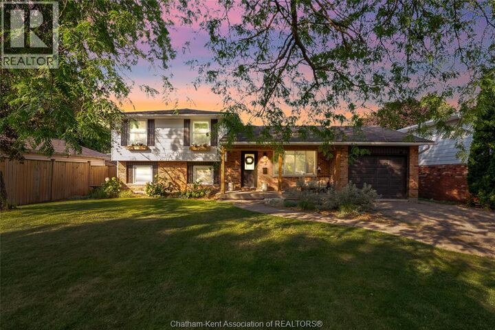 Property Photo: 7 Ordon Boulevard ON N7L 4B1
