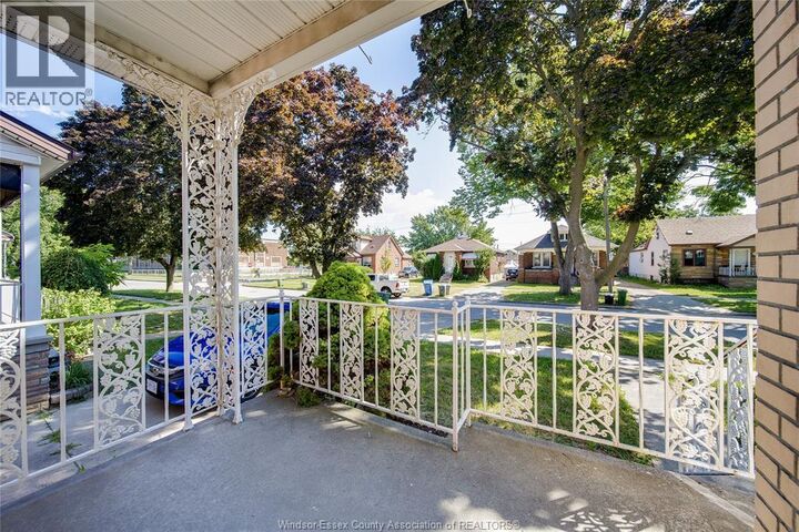 Property Photo:  1715 Alexis Lower  ON N8Y 4P6 