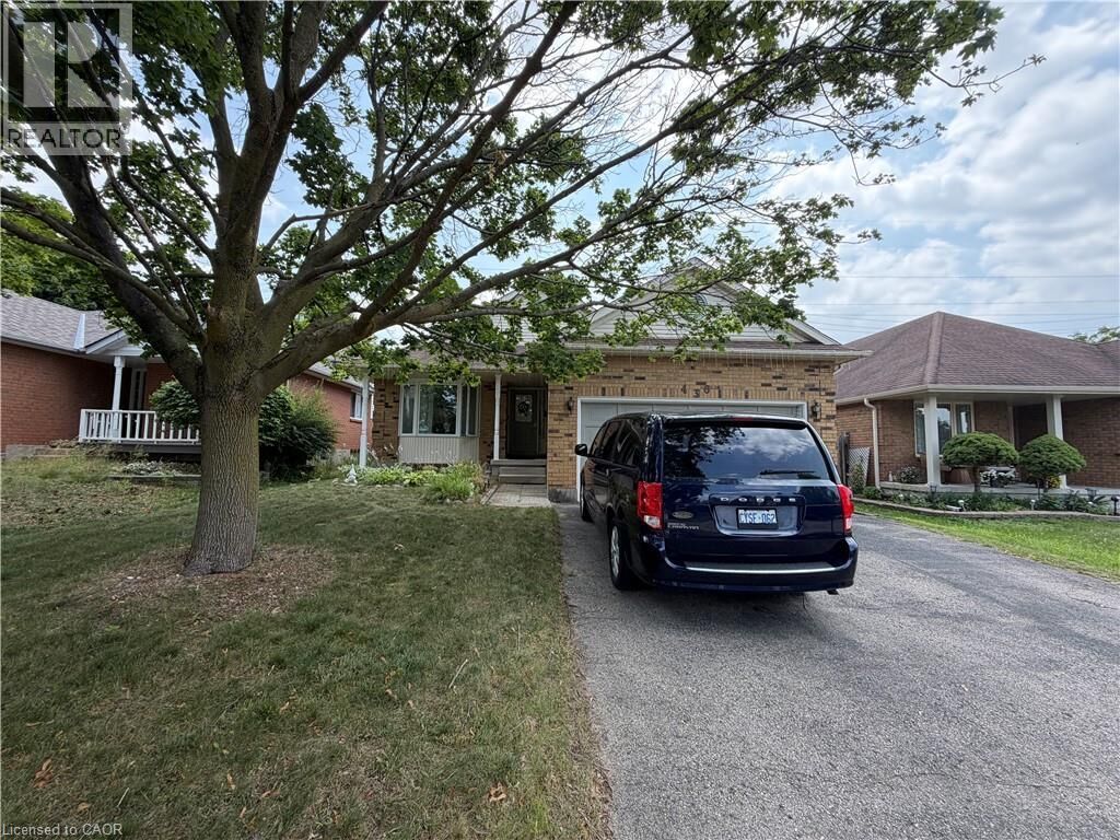 Property Photo:  436 Gatestone Boulevard  ON N2T 2J3 