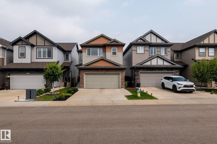 Property Photo: 2131 51 SW AB T6T 1M1