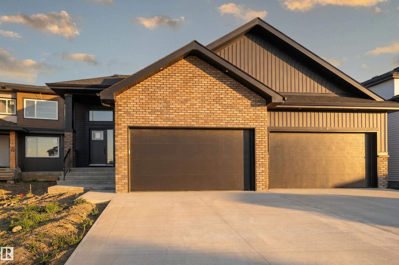Property Photo: 23 Darby Crescent AB T7X 0W9