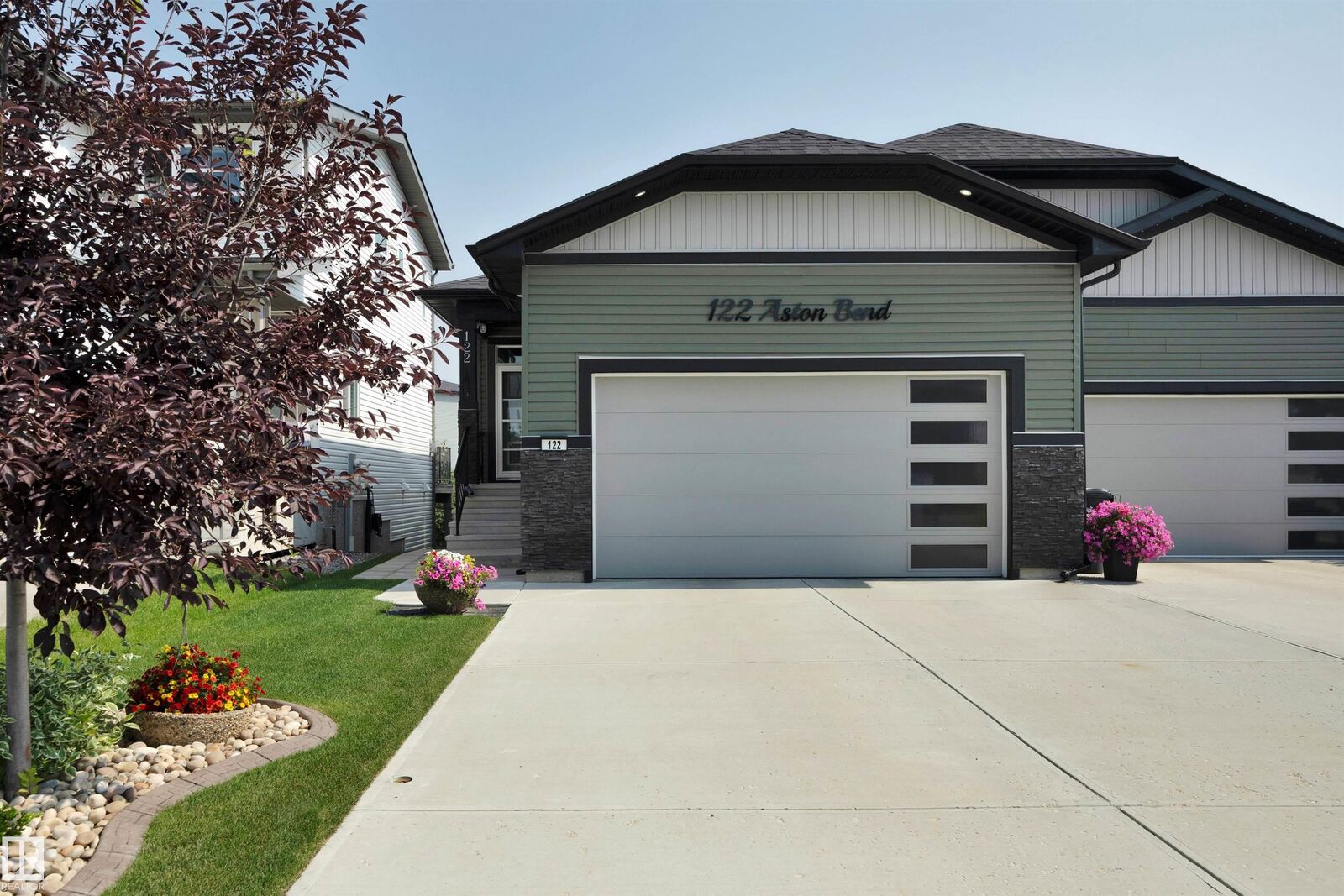 Property Photo:  122 Aston Bend  AB T9E 1L9 