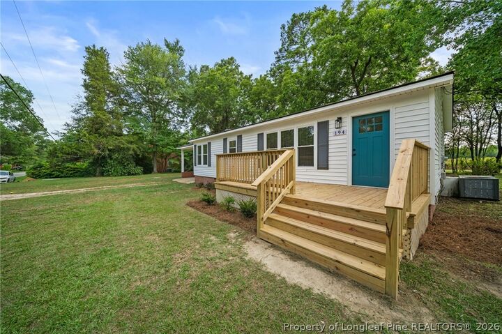 Property Photo:  194 Pendergraft Road  NC 28323 