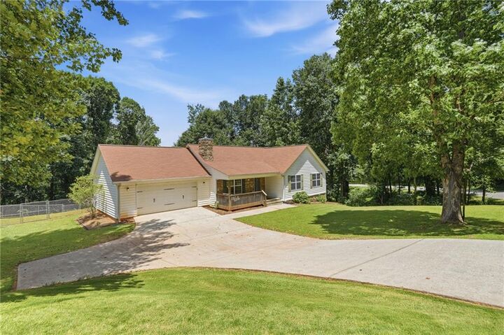 Property Photo: 309 Barney Fields Road GA 30533