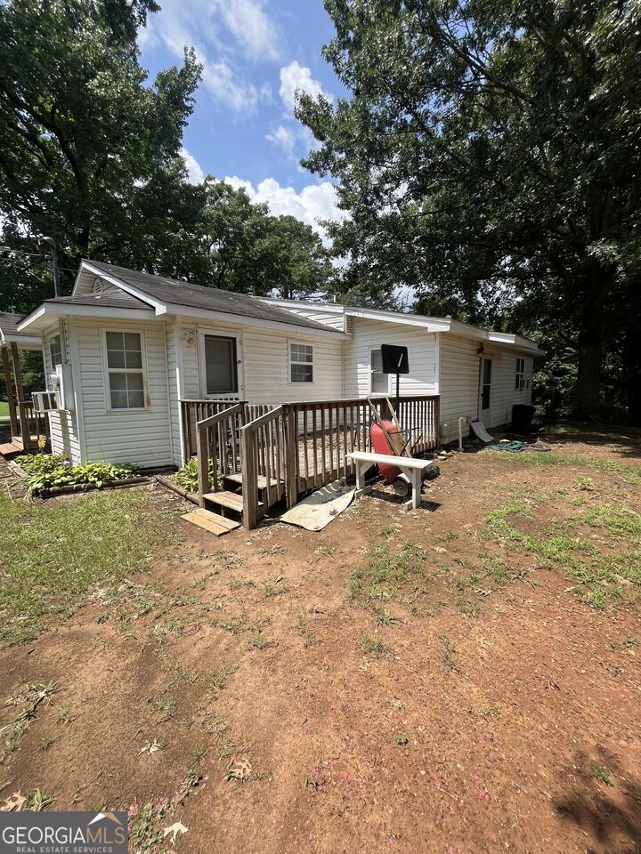 Property Photo: 95 Dellinger Road NE GA 30161