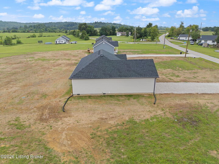 Property Photo: 8985 Millerstown Rd KY 42726