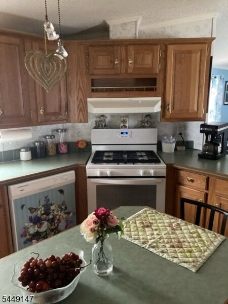Property Photo: 504 Kenbury NJ 08876