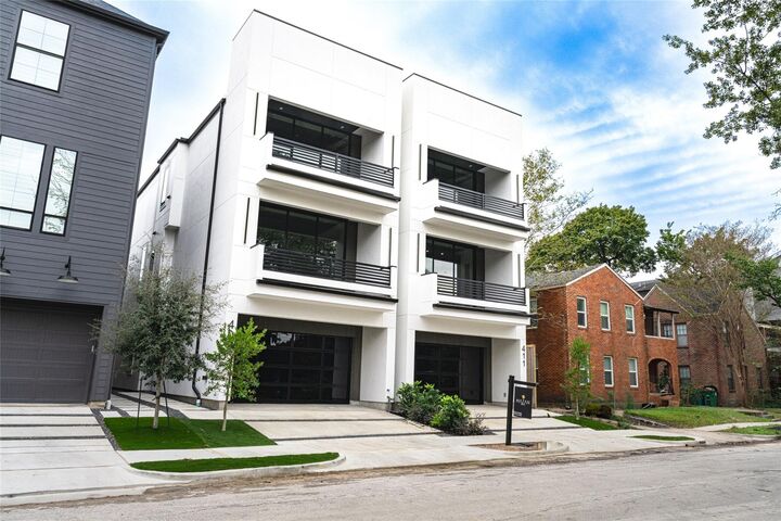 Property Photo:  411 W Saulnier Street  TX 77019 