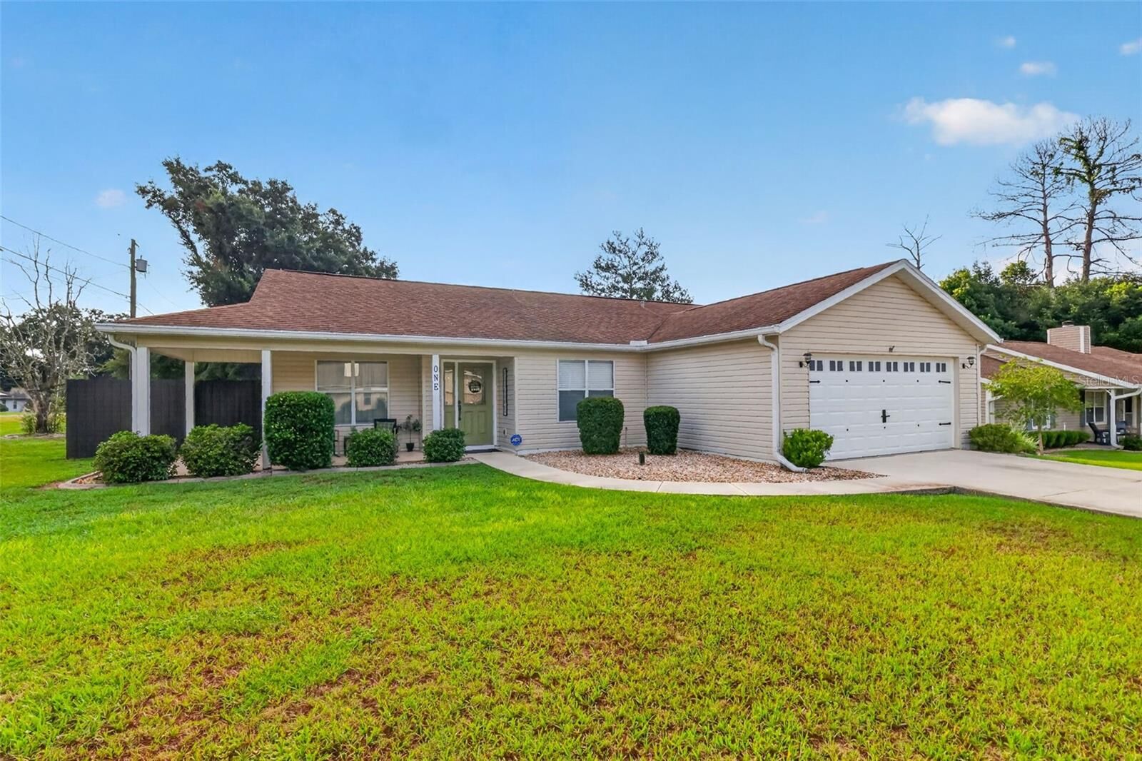 Property Photo: 1 Teak Court FL 34472