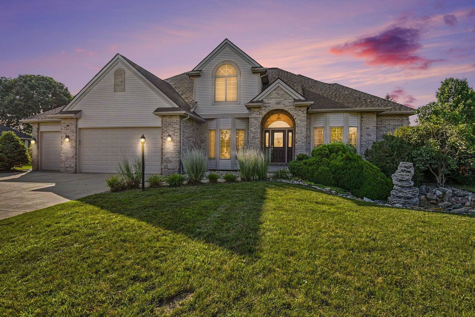 Property Photo:  4257 Autumn Ridge Drive  MI 48603 