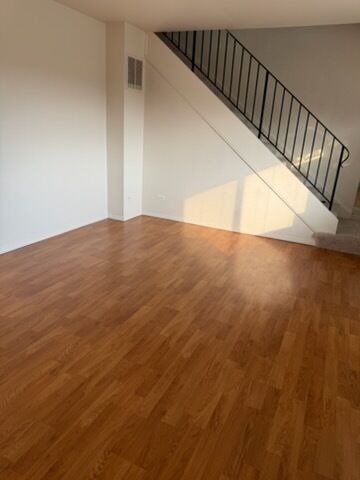 Property Photo:  2626 Woodview Court 2626  IL 60087 