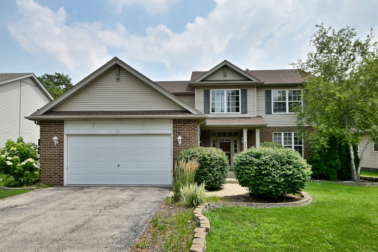 Property Photo:  771 Bluebonnet Court  IL 60505 