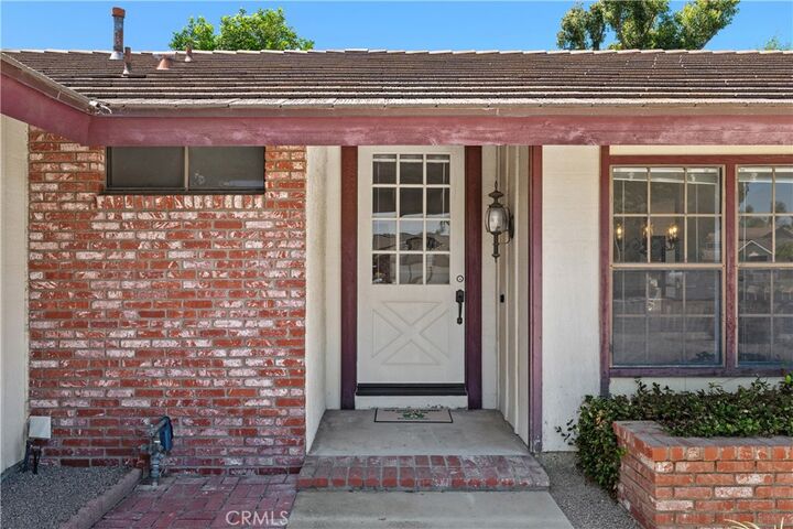 Property Photo:  131 Spindlewood Avenue  CA 93012 