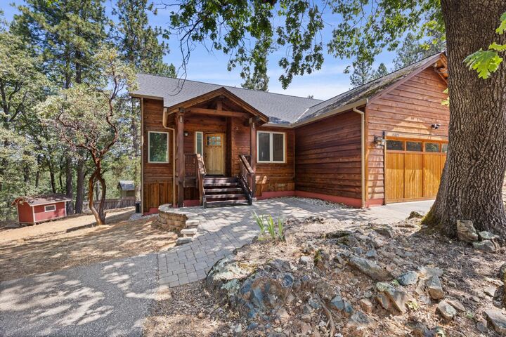 Property Photo:  17899 Norlene Way  CA 95949 