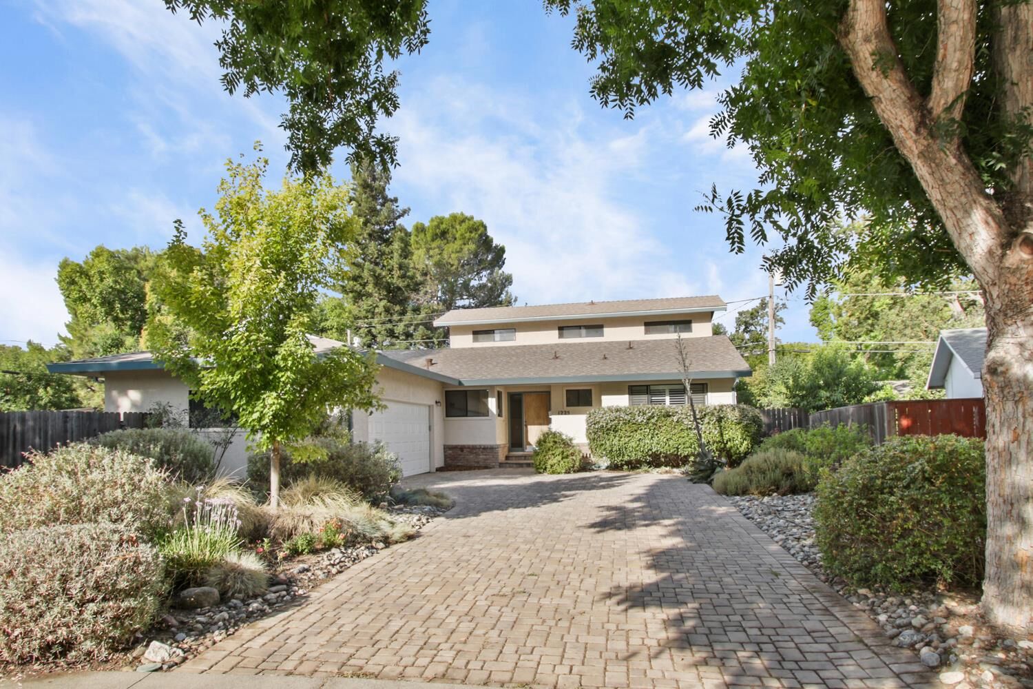 Property Photo: 1225 Cedar Place CA 95616