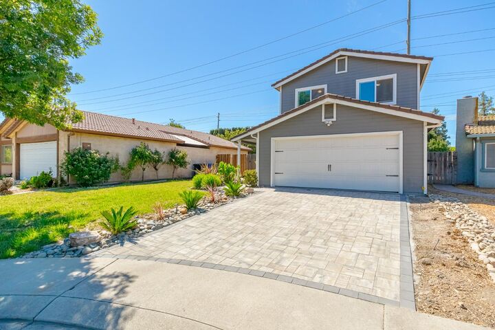 Property Photo:  836 Winery Way  CA 95356 
