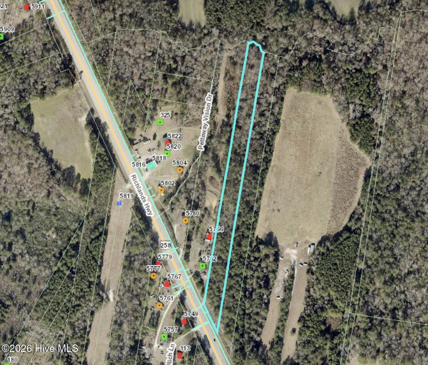 Property Photo:  000 Richlands Highway  NC 28540 