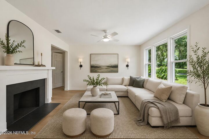 Property Photo:  5834 Hyde Grove Avenue  FL 32210 