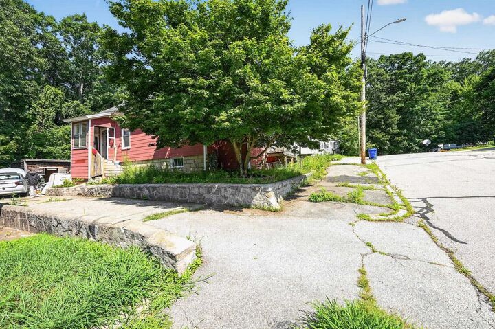 Property Photo:  226 Lafayette Street  NH 03102 