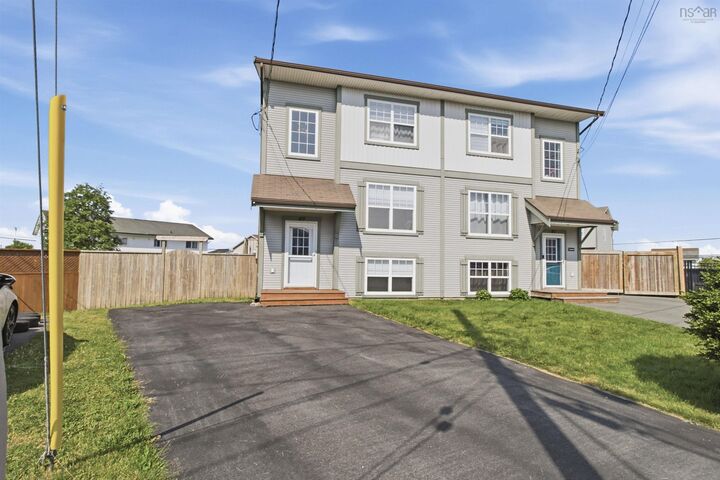 Property Photo: 49 Delcraft Court NS B3G 0B2