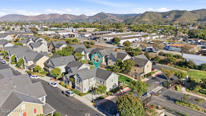 Property Photo:  1426 Plum Avenue  CA 93436 