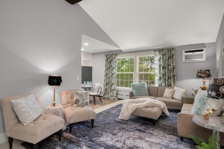 Property Photo:  1004 Westbrooke Way 8  MN 55343 