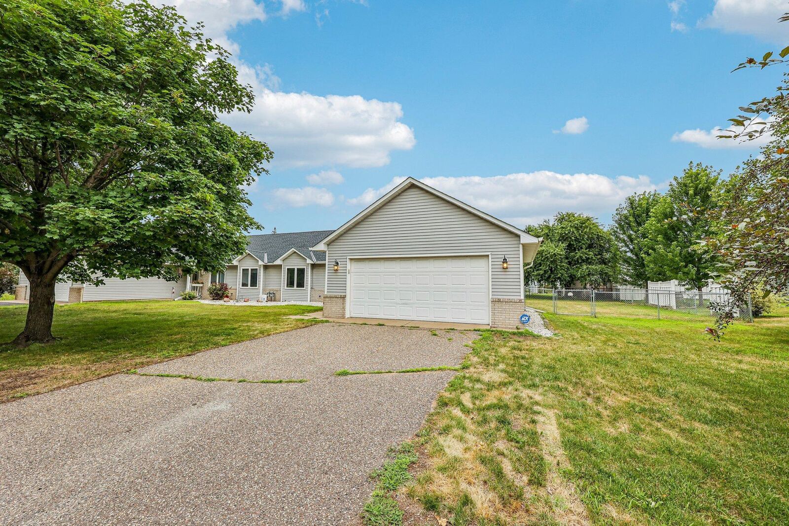 Property Photo: 720 Oakwood Street NW MN 55040