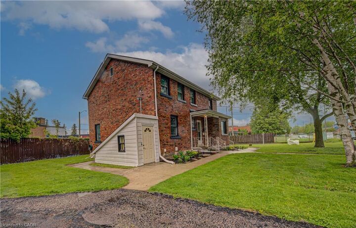Property Photo:  128 Pollock Avenue  ON N1R 2C3 