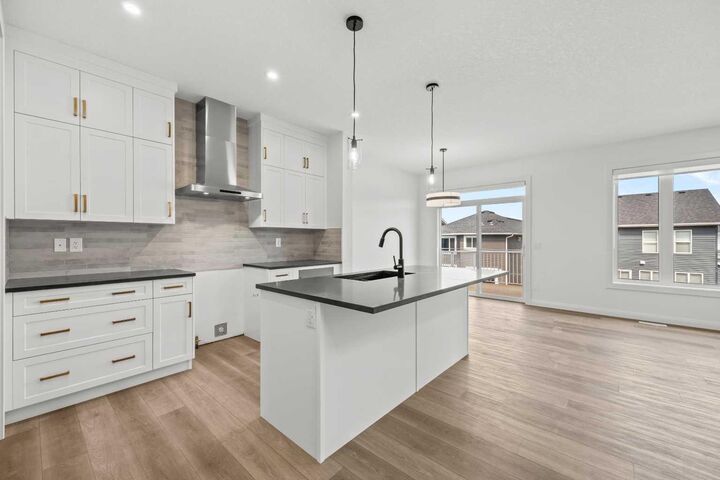 Property Photo: 359 Rivercrest Road AB T4C 3G1