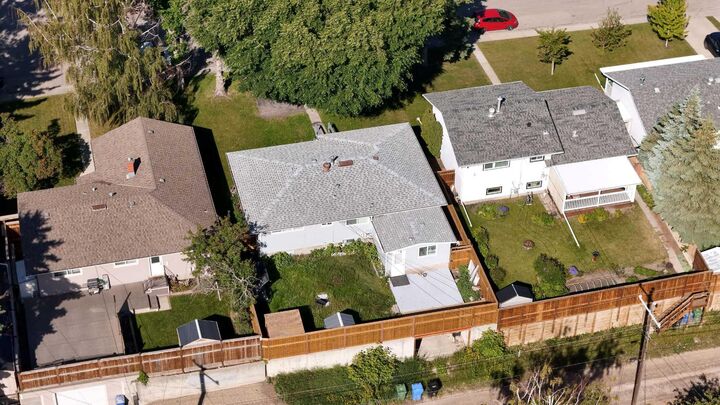Property Photo: 52 Fay Road SE AB T2H 1H4