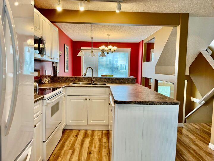 Photo de la propriété:  100 Albion Drive 8  AB T9H 1H5 