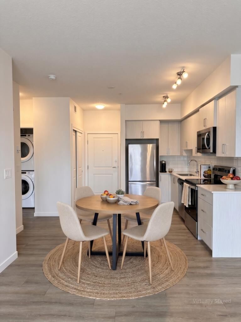 Property Photo: 3727 Sage Hill Drive NW 3318 AB T3R 1T7