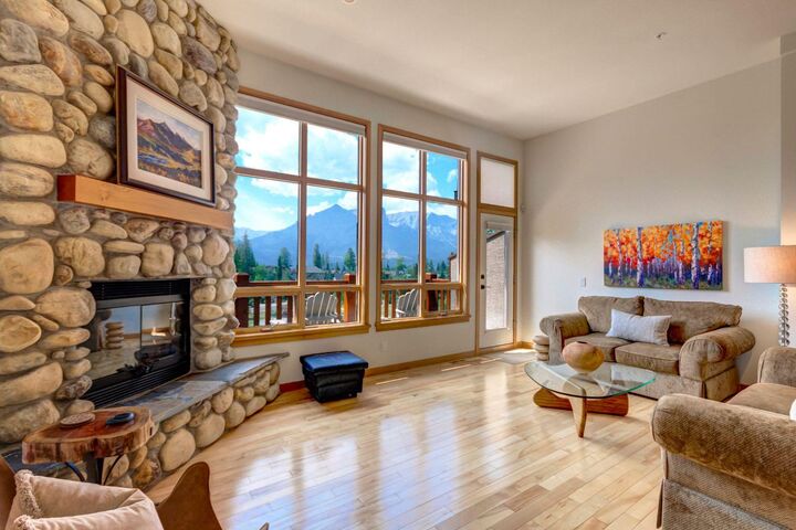 Property Photo:  300 Eagle Terrace Road 25  AB T1W 3E5 
