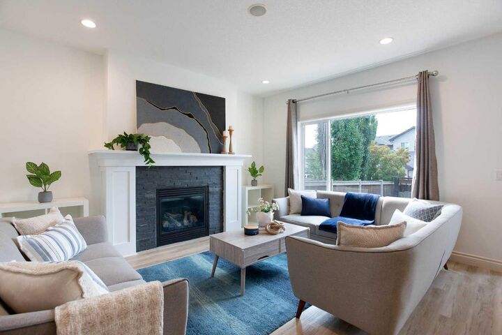 Property Photo: 1153 Kingston Crescent SE AB T4B 0G1