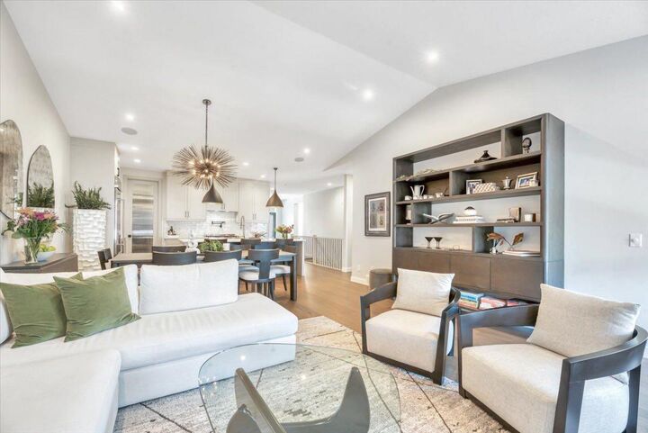 Property Photo: 648 Shawnee Terrace SW AB T2Y 0T5