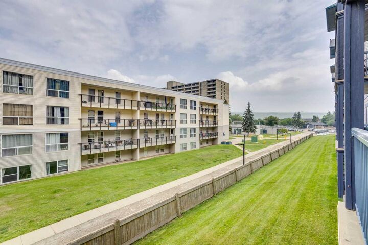 Property Photo:  200 Richard Street 226  AB T9H 5H6 
