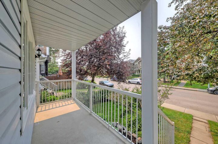 Property Photo: 2622 24A Street SW AB T3E 1W3