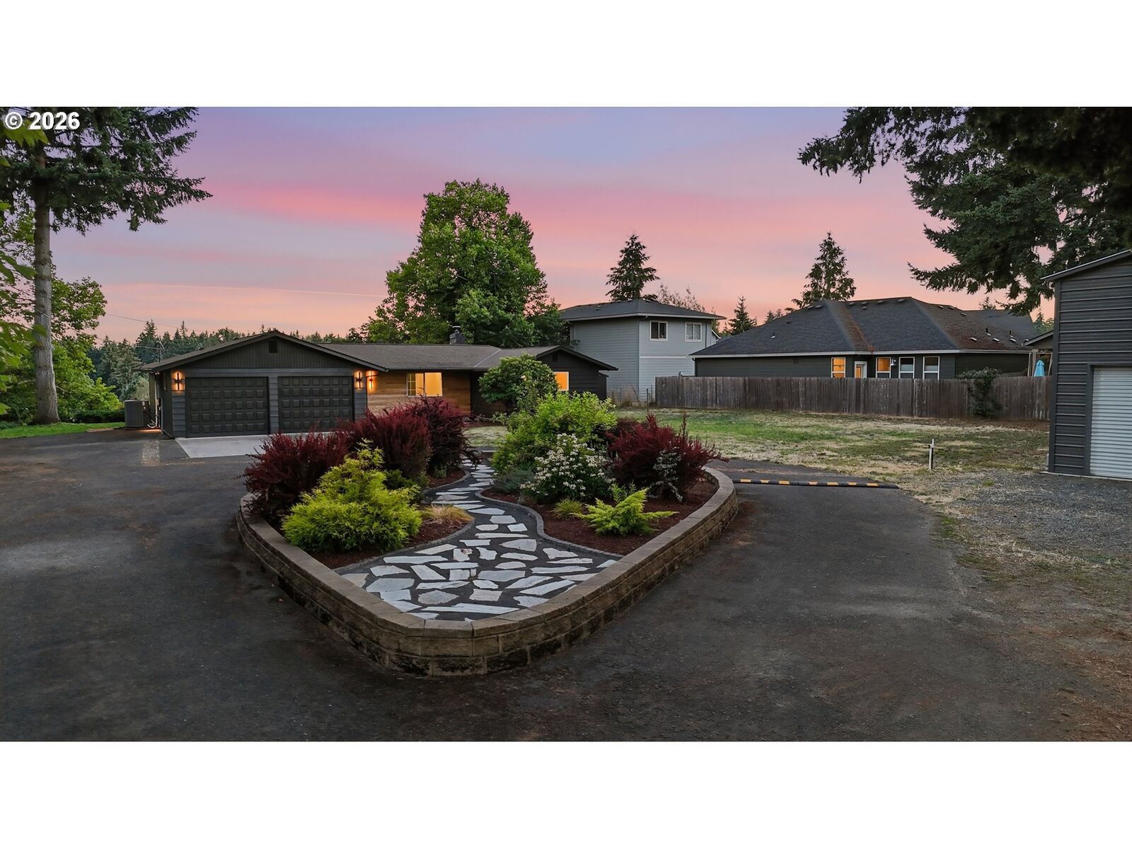 Property Photo: 1283 NE 49th St WA 98663