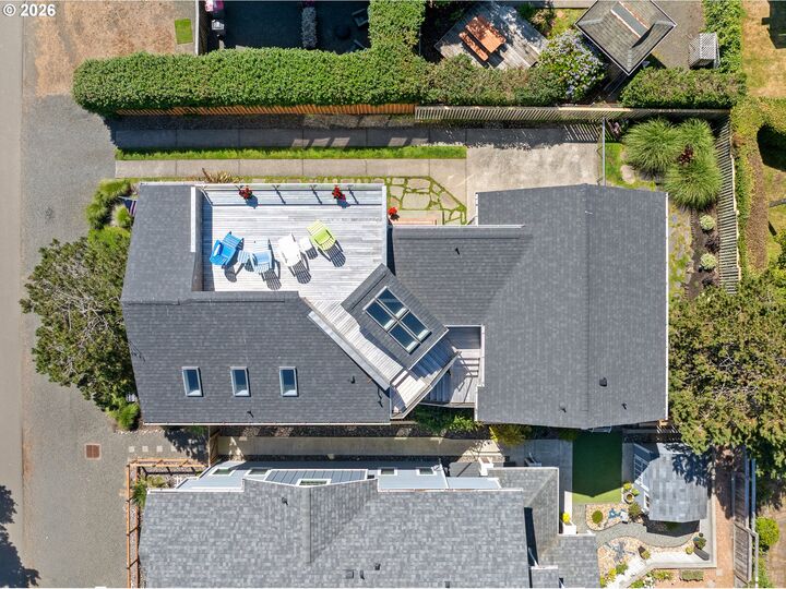 Property Photo:  164 Fernwood St  OR 97110 