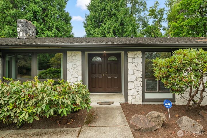 Property Photo:  16905  150th Avenue SE  WA 98058 