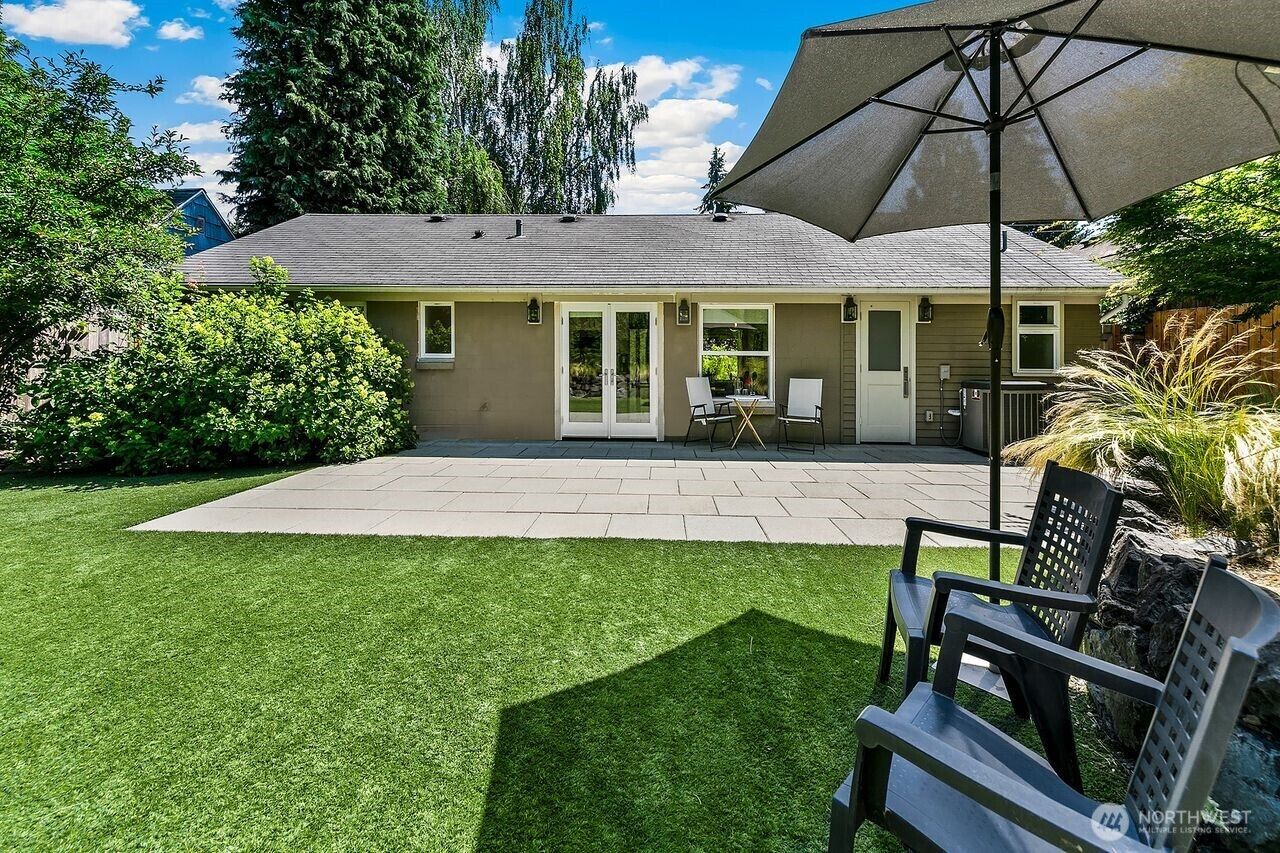 Property Photo: 8623 30th Avenue NE WA 98115