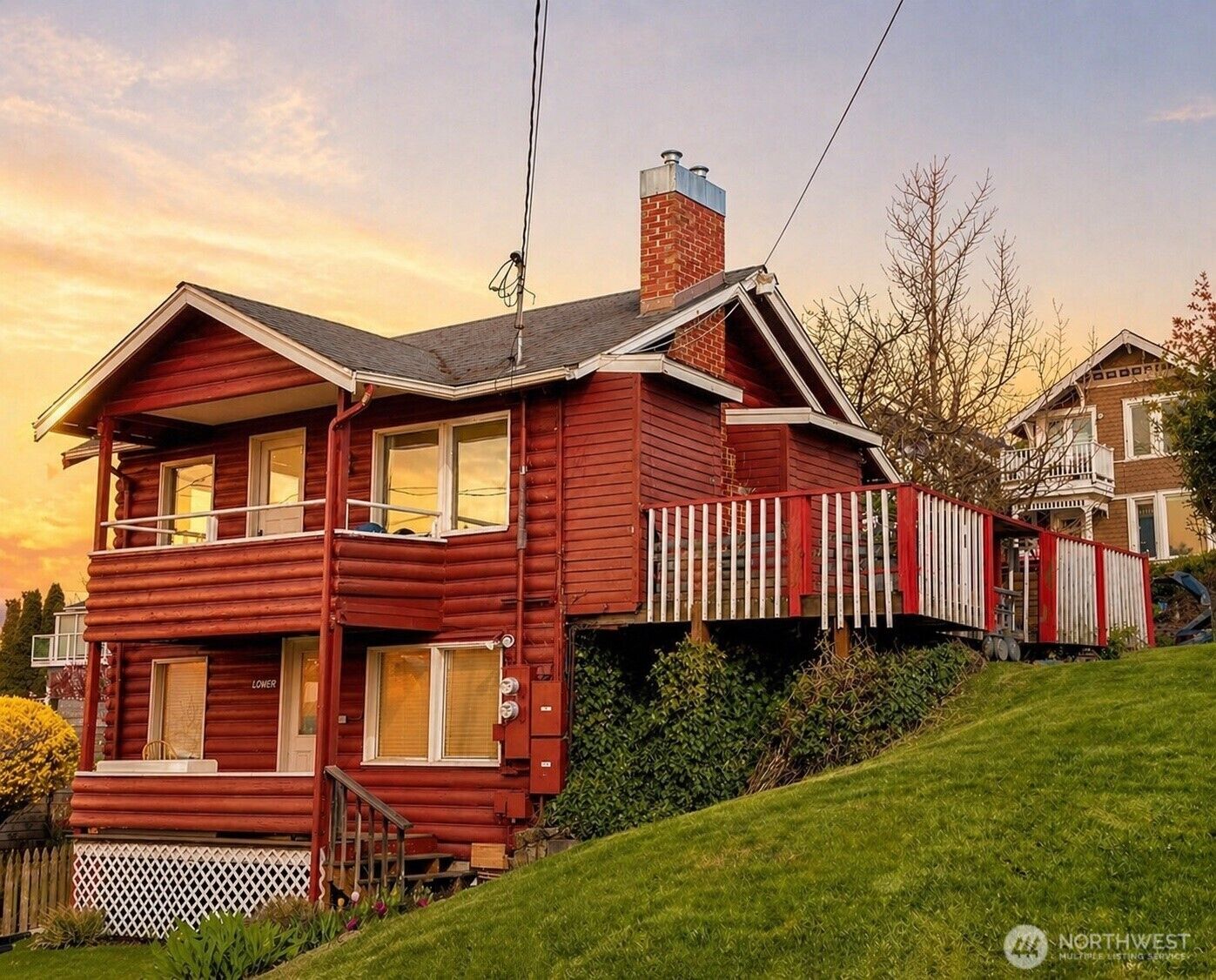 Property Photo:  522  12th Street  WA 98225 