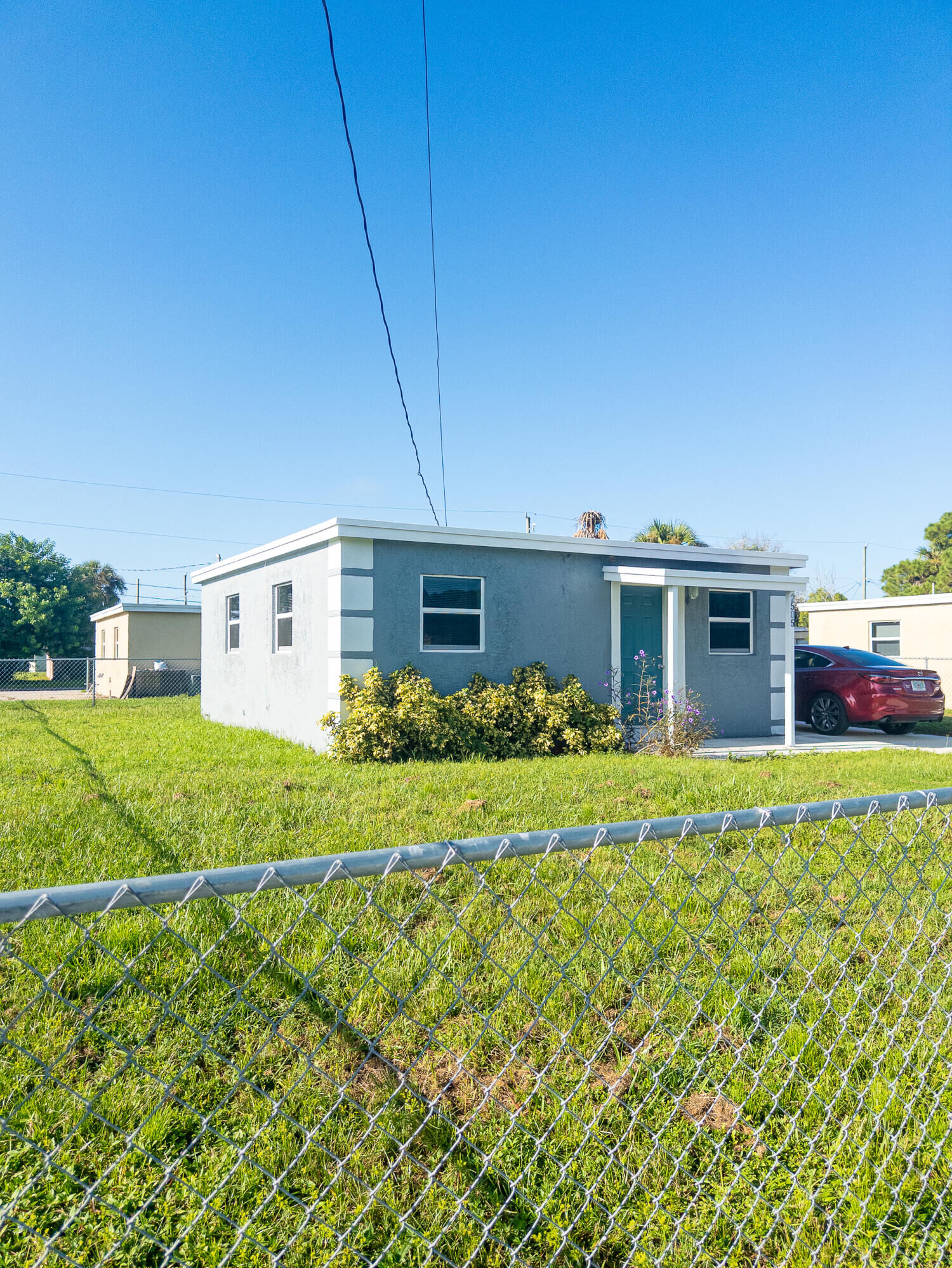 Property Photo:  2505 Avenue L  FL 34947 