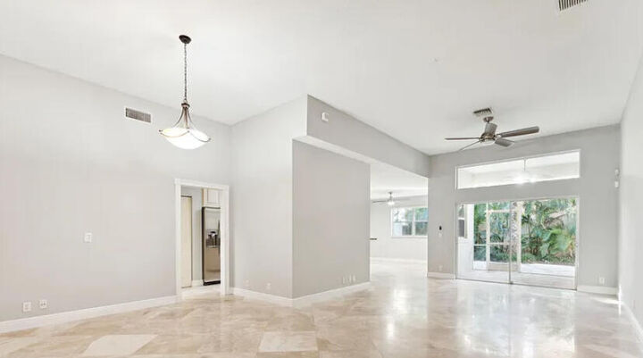 Property Photo: 3182 El Camino Real FL 33409