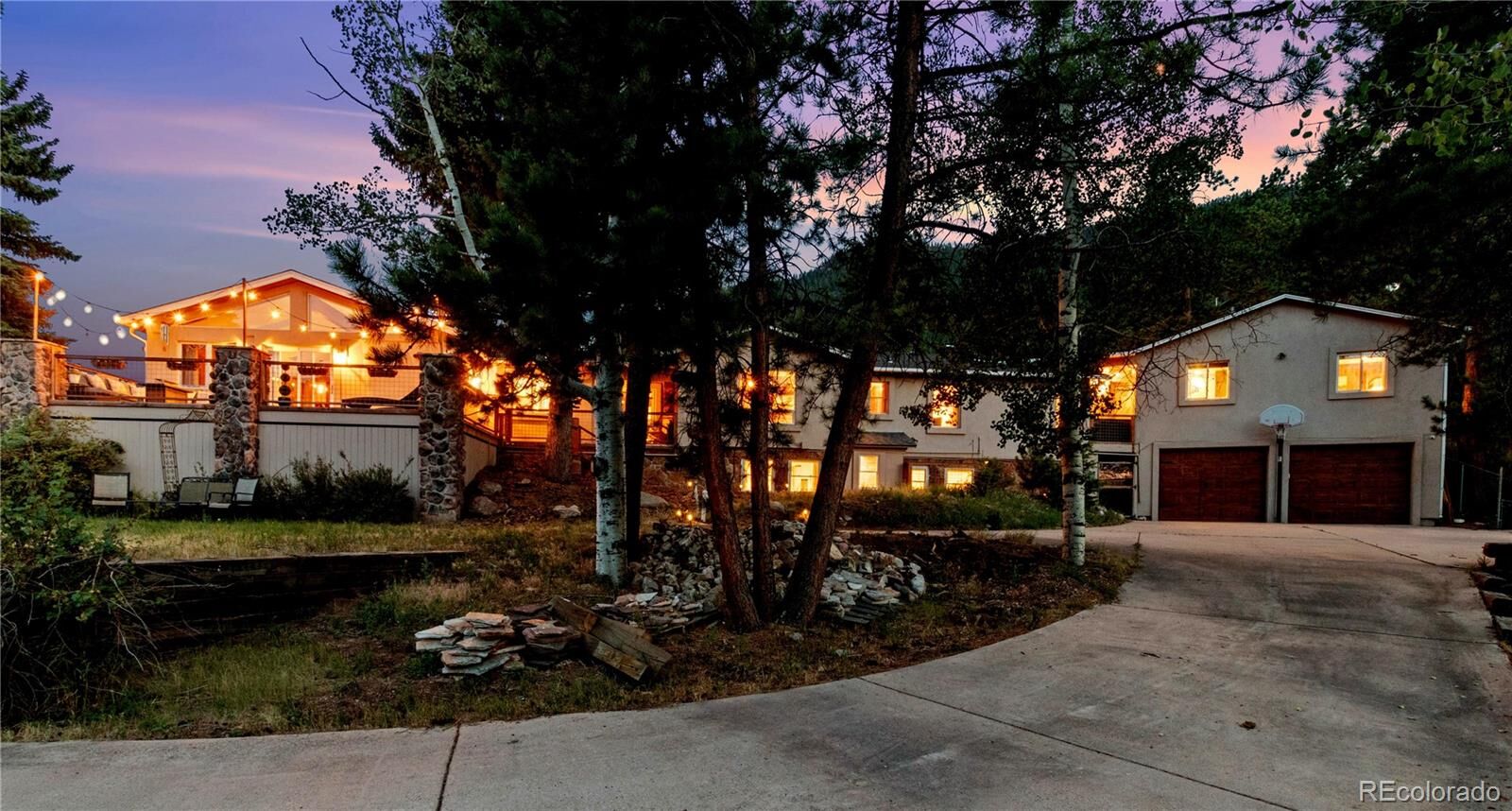 Property Photo:  8825 Chipita Park Road  CO 80809 