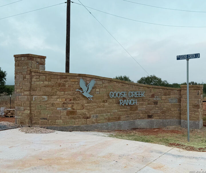 Property Photo: 560 Pr Goose Creek TX 78026