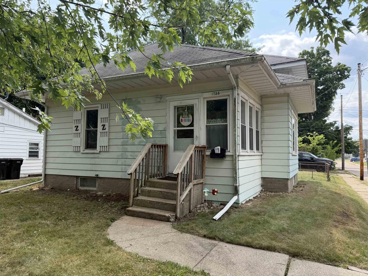 Property Photo:  1734 Fayette Avenue  WI 53511 