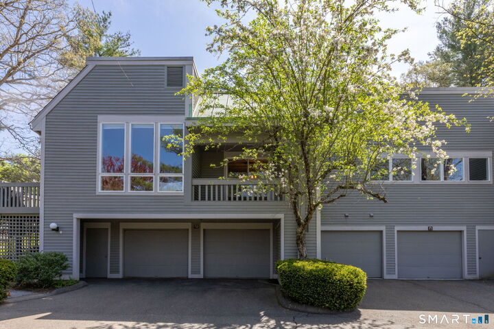 Property Photo:  71 Byron Drive 71  CT 06001 